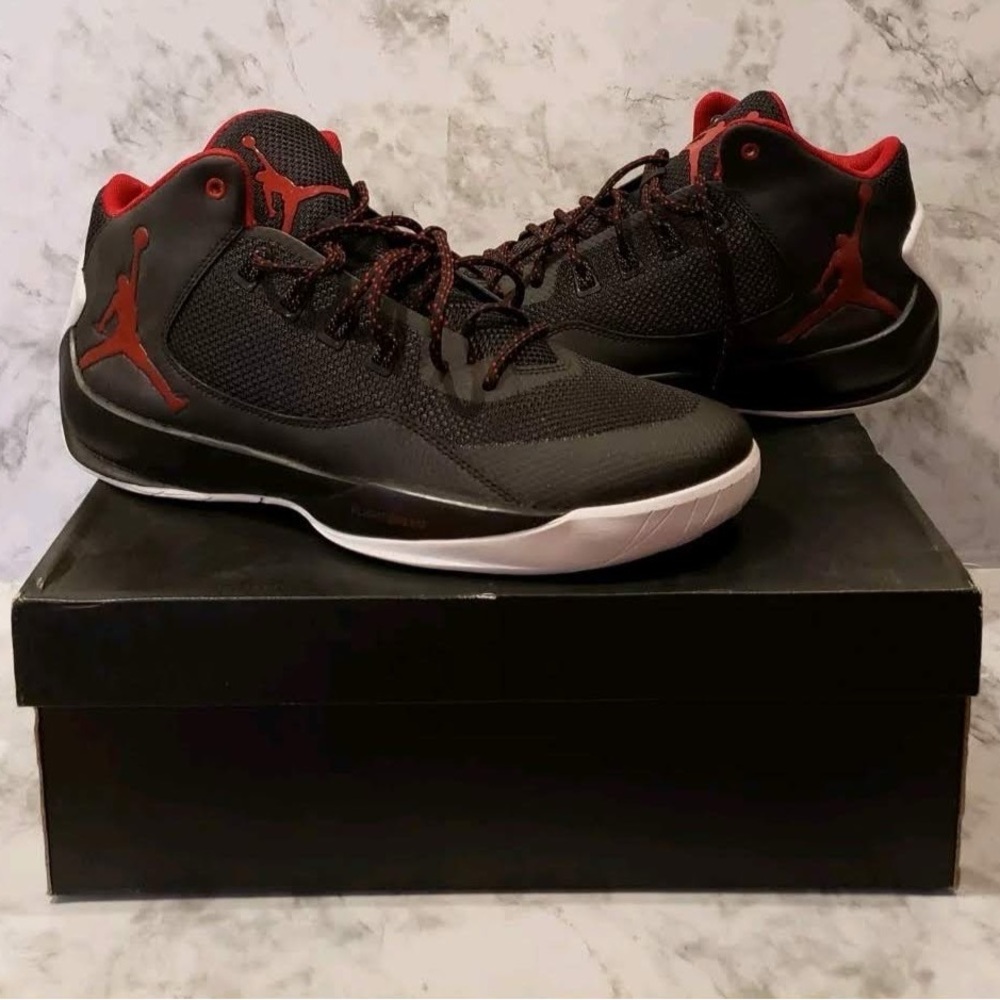 Nike Air Jordan Rising High 2 Men's size 13